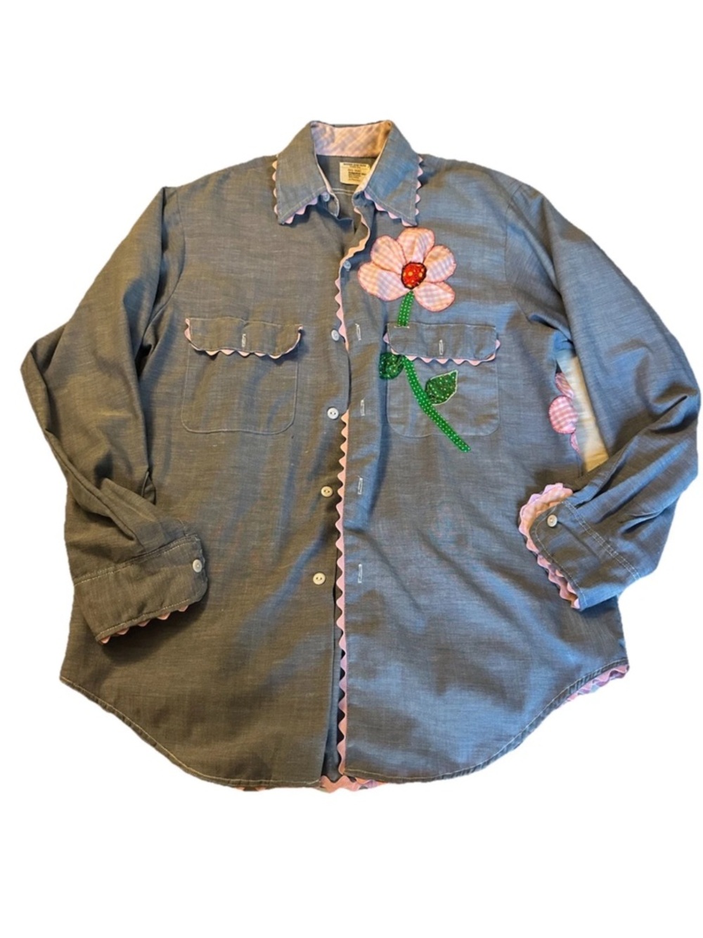 jcpenney Gray Button-Down Shirt with Pink Trim and Floral Appliqué